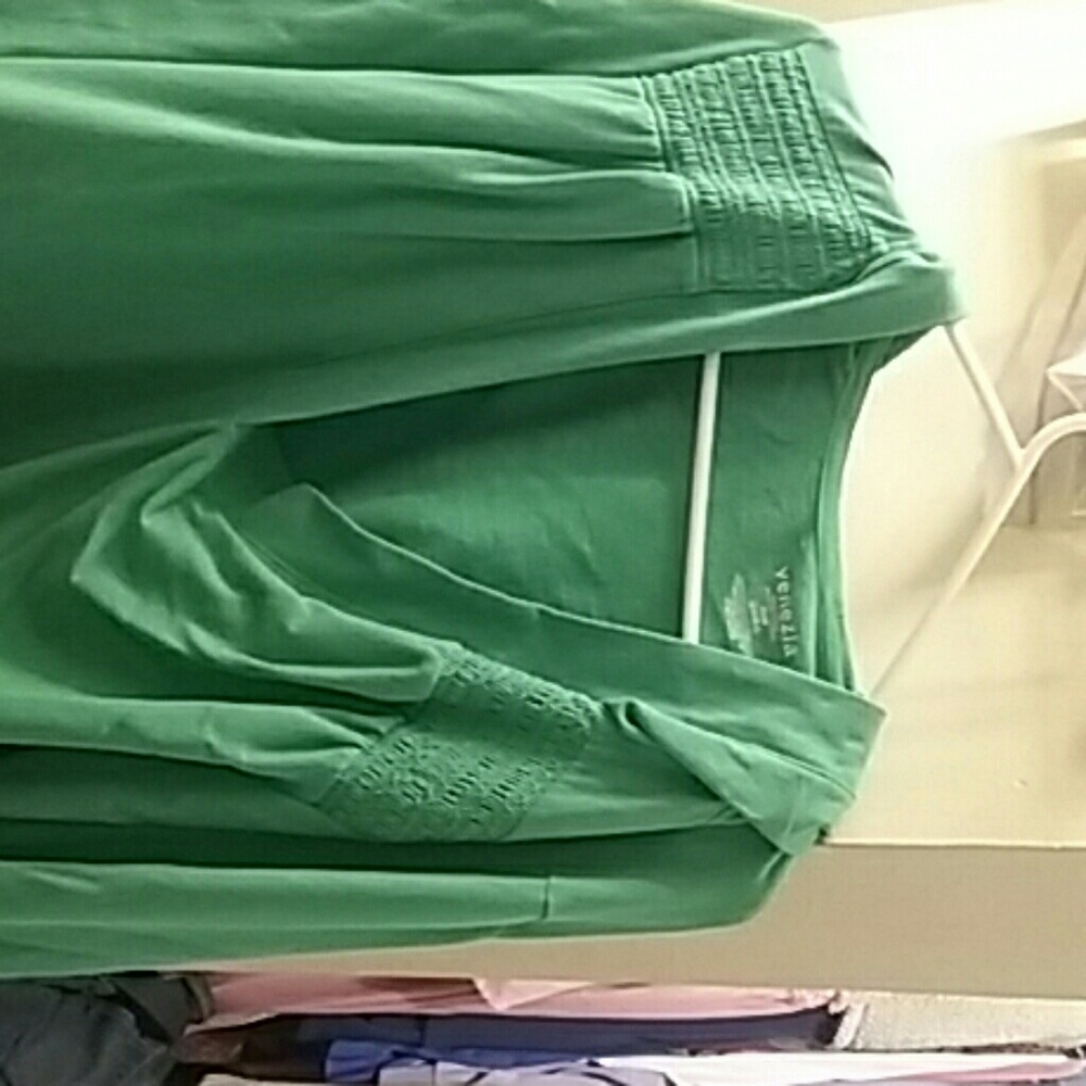 Jacket - Picture 3 of 4